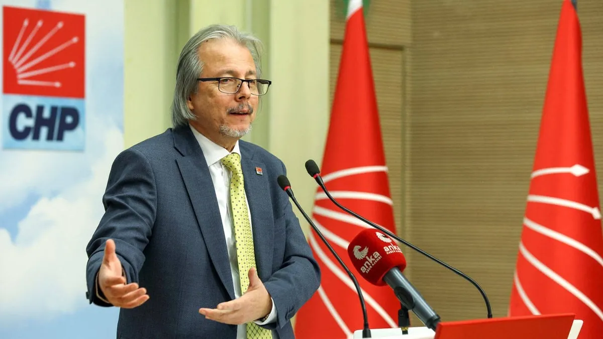 ozgur-ozelin-abd-israil-cikisi-chpnin-kirli-karnesini-acti-1781374038159.jpeg Özel’in ABD-İsrail çıkışı CHP’nin dış politika karnesini açtı: Mavi Vatan’a masal, Halep’te ne işimiz var, İsrail’e saygı sözleri arşivden çıktı-11