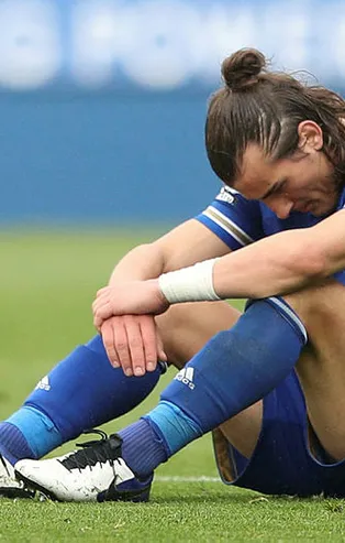 Leicester City'de Çağlar Söyüncü depremi! 3 ay sahalardan uzak kalacak