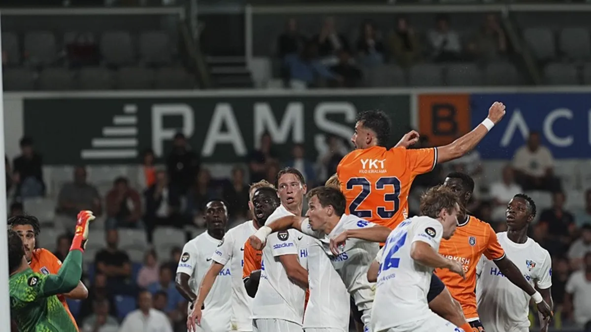 Başakşehir turu rövanşa bıraktı! Inter Turku ile berabere kaldı
