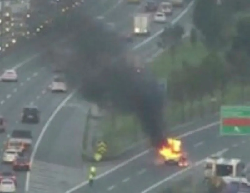 TEM Otoyolu’nda feci olay! Alev topuna döndü