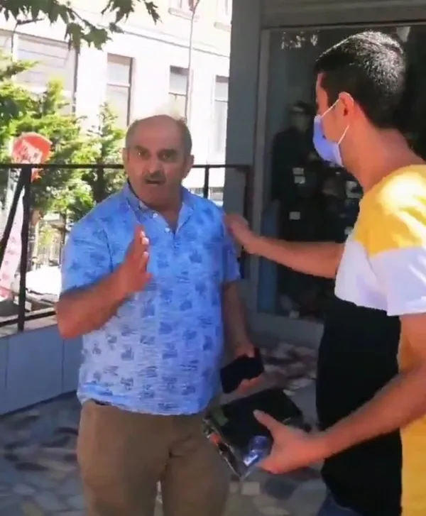 sebnem-tufekci-kimdir-sort-giyen-kadin-sebnem-tufekci-olayi-nedir-1625002724904.jpg Şort giyen kadın Şebnem Tüfekçi olayı nedir? Şebnem Tüfekçi kimdir?-2