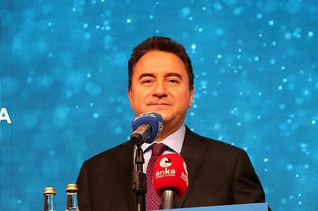 AK Parti'ye ihanet eden Ali Babacan'ın skandal açıklamalarına sert tepki: Darbecilerin diliyle konuşuyor!