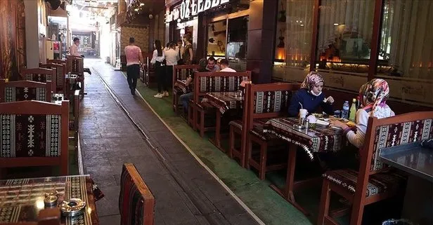 Ramazan'da kafe, restoran, lokantalar açık mı kapalı mı? 2021 Ramazan ayı kısıtlamaları nelerdir?