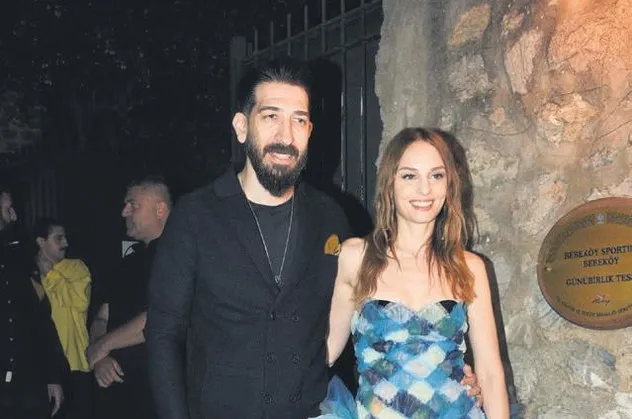 Nilperi Şahinkaya Cannes'da kabusu yaşadı