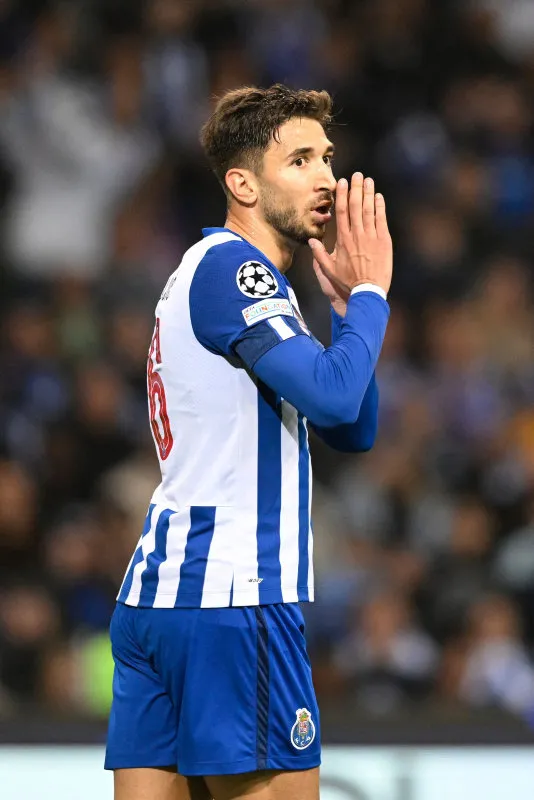 Fenerbahçe'de son gün 3 ayrılık birden! İşte yeni takımları - 14