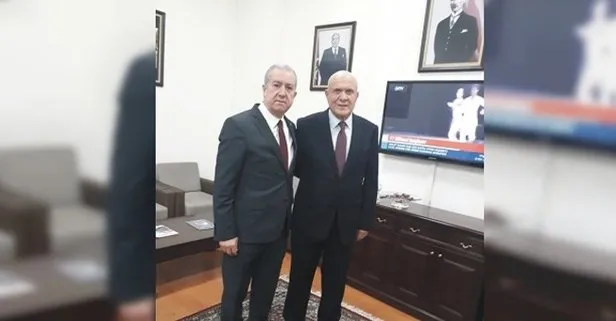 Hükmü Pekmezci kimdir?