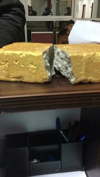 istanbulda-36-milyon-dolarlik-operasyon-13-supheli-gozaltinda-1614681483303.jpg İstanbul'da 36 milyon dolarlık operasyon! 13 şüpheli gözaltında-3