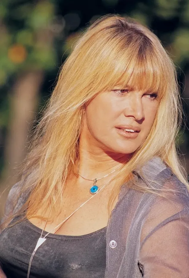 pakize-suda-oldu-mu-pakize-suda-neden-oldu-hastaligi-neydi-pakize-suda-nereli-kac-yasindaydi-son-dakika-saglik-1653647129528.jpeg Pakize Suda neden öldü, hastalığı neydi? PAKİZE SUDA ÖLDÜ MÜ? Pakize Suda nereli, kaç yaşındaydı? Son dakika sağlık durumu...-4