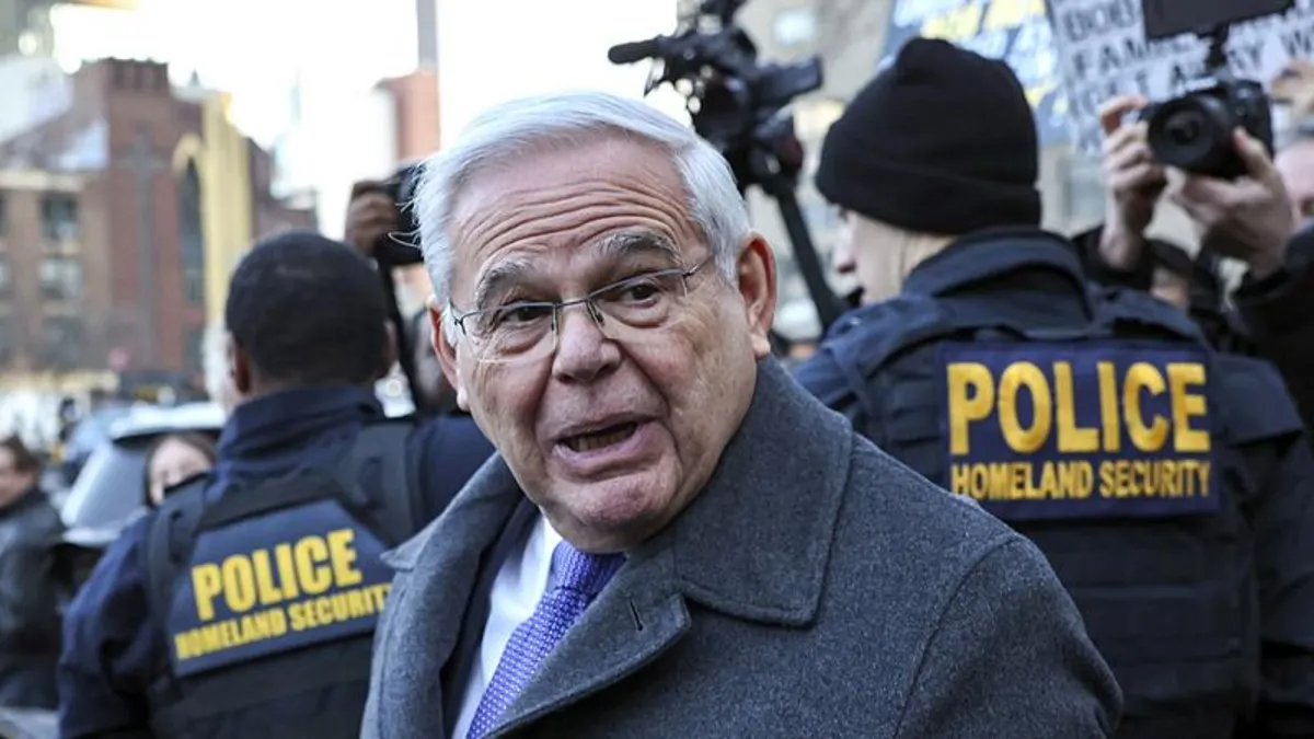 Bob Menendez, rüşvet ve yolsuzluk suçlamalarından 11 yıl hapis cezası aldı!