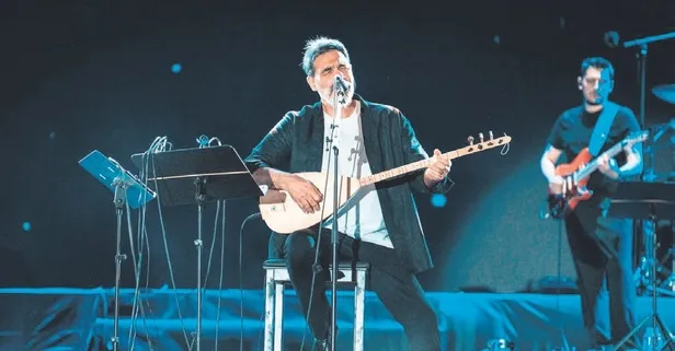 Neşet Ertaş üzerinden algı yapanlara sert tepki gösterdi