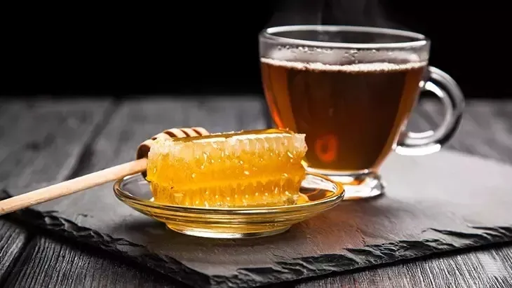 mevlananin-en-sevdigi-icecek-padisahlar-kana-kana-iciyordu-icen-hastalik-yuzu-gormuyor-1719243628788.jpeg Padişahların bayıldığı formül! Mevlana'nın en sevdiği içecek! İçen hastalık yüzü görmüyor-3