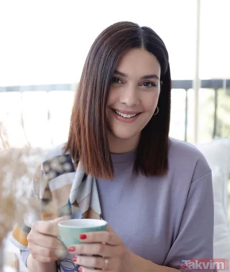 Eser Yenenler'in eşi Berfu Yenenler'den olay kare! Daracık tulumuyla poz verdi görenlerin ağzı açık kaldı: "Buket Aydın olmuşsun" - 15