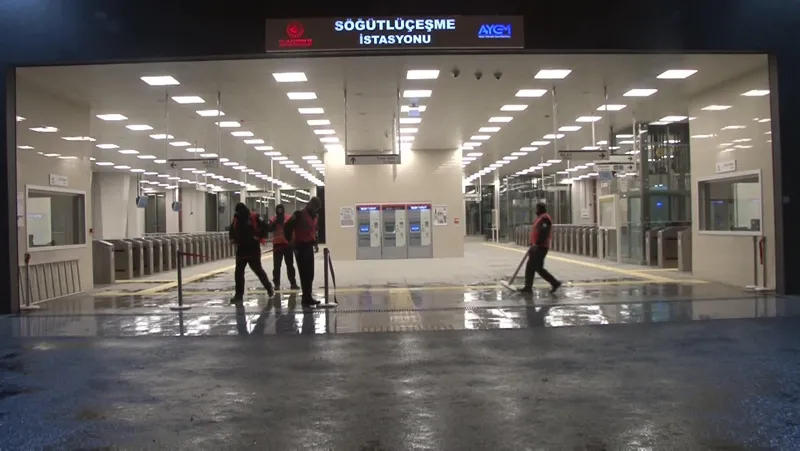 Gebze-Halkalı Banliyö Tren Hattı ilk yolcularını taşıdı - 4