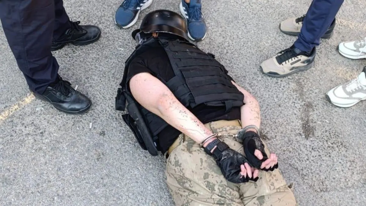 Sanal oyun gerçek katliam: Oynadığı savaş oyunlarının etkisinde kaldı! 5 kişiye dehşet saçtı | İşte gözaltına alınma anları