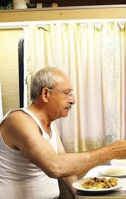 Kılıçdaroğlu'nun atletli fotoğrafının kodları