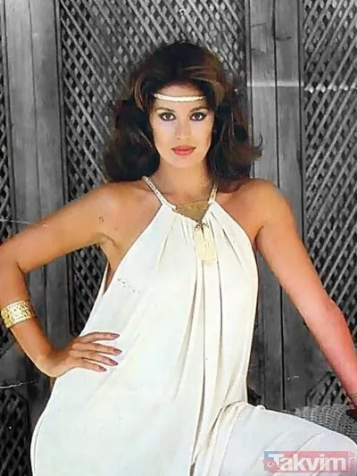 67'lik Semra Özdamar’ın son haline bakın! “Yıllar ona acımamış” Yeşilçam efsanesi Hababam Sınıfı'nın masum yüzlü Semra hocasıydı... - 20