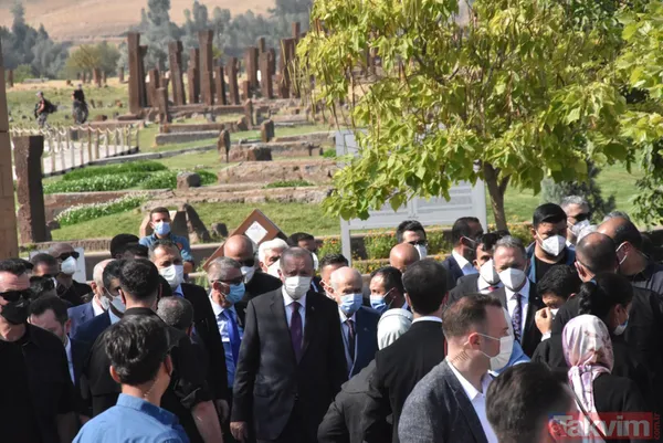 Başkan Erdoğan, Malazgirt Zaferi'nin 950'nci yılında Ahlat'ta! Tarihi kareler - 21