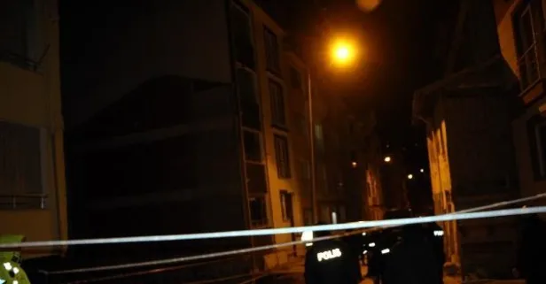 Tokat'ta korku dolu anlar: İnşaat temeli kazılırken hasar gören iki binadaki 48 kişi tahliye edildi