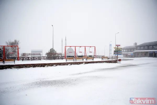 Kayak sezonu ne zaman açılıyor? Erciyes Kayak Merkezi'ne kar yağdı - 11