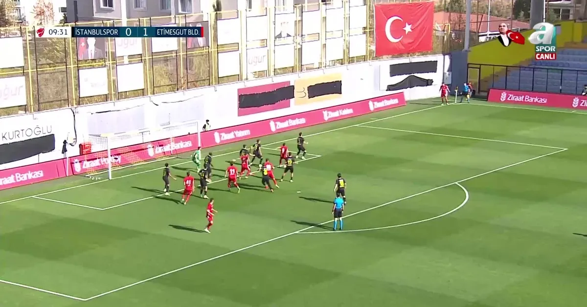 İstanbulspor - Etimesgut Belediyespor maçında 2. gol geldi ⚽ DK:11 Gol: Eren Kınalı