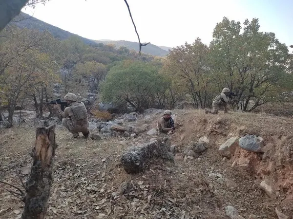 son-dakika-eren-kis-5-baggoze-sehit-jandarma-ustegmen-ersan-yenici-operasyonu-baslatildi-1637216116349.jpg SON DAKİKA! Eren Kış-5 Bağgöze Şehit Jandarma Üsteğmen Ersan Yenici Operasyonu başlatıldı-4