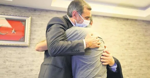 Diyarbakır’daki evlat nöbetinde bir aile daha evladına kavuştu