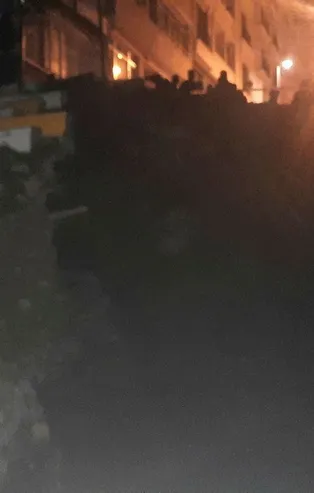 İstanbul Şişli'de istinat duvarı çöktü! Mahalleli sokağa döküldü