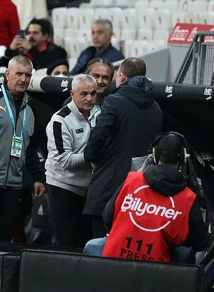riza-calimbaydan-besiktas-bombasi-sergen-yalcinin-ardindan-gozler-ondaydi-1639064076044.jpeg Rıza Çalımbay'dan Beşiktaş bombası! Sergen Yalçın'ın ardından gözler ondaydı-4