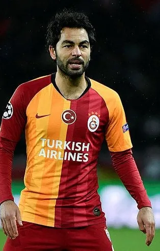 Selçuk Galatasaray’da devam edecek