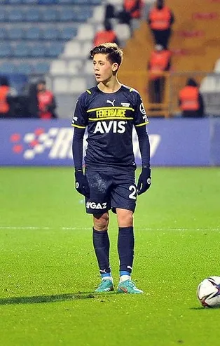 Fenerbahçe Arda Güler'in kontratına hangi maddeyi koydu? İşi sağlama alan hamle