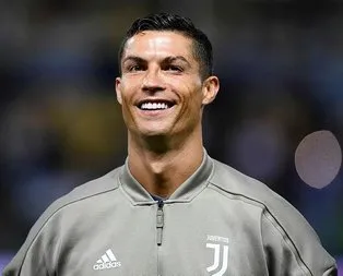 Ronaldo suskun kaldı oğlu gol şov yaptı