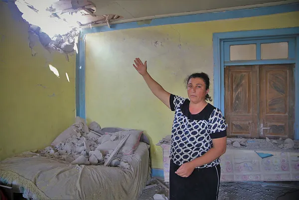 ermenistan-ordusu-azerbaycanli-sivilleri-vurmaya-basladi-1594818866836.jpg Ermenistan ordusu Azerbaycanlı sivilleri vurmaya başladı: Tüm dünya bunların namertliğini biliyor-5