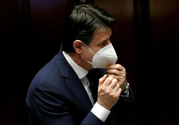 Son dakika: İtalya'da tedbirler 4 Mayıs'tan itibaren kademeli olarak gevşetilecek - 1