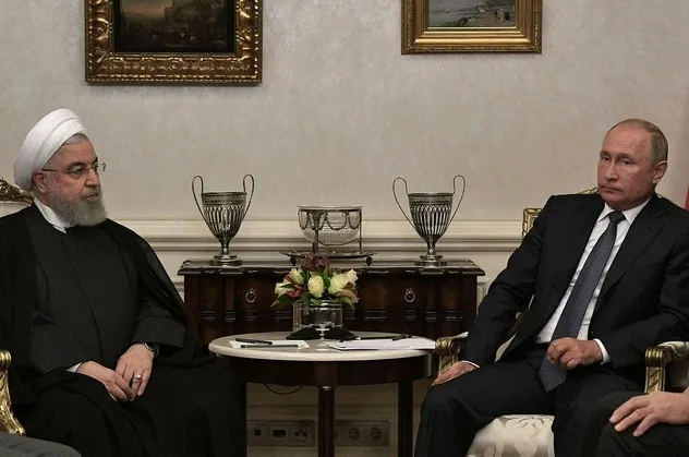 Ruhani ve Putin Ankara'da bir araya geldi