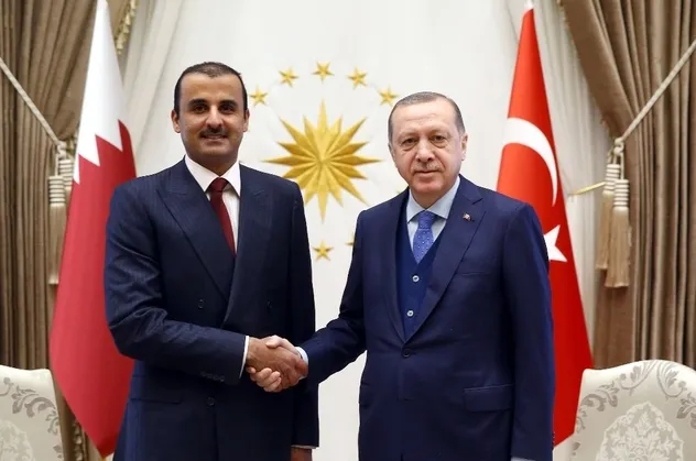 Katar Emiri Temim'den Erdoğan'a tebrik telefonu