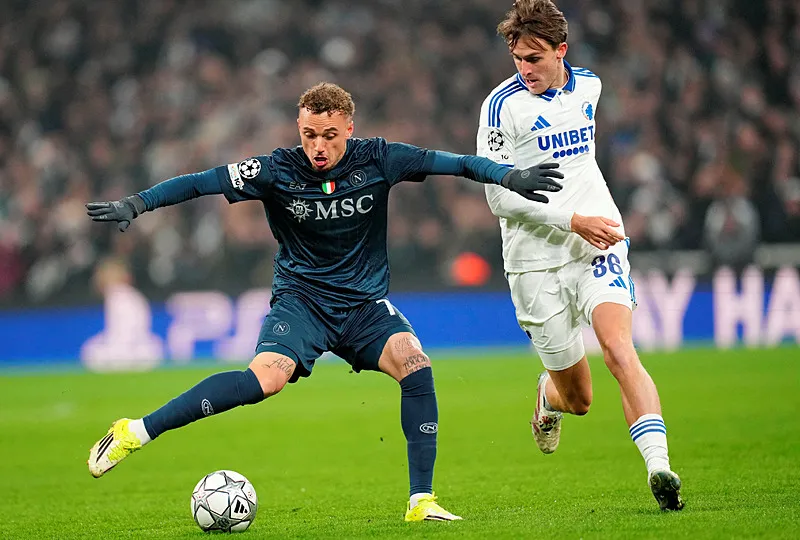 Galatasaray'dan ters köşe transfer! Dünya devinden gelecek - 24