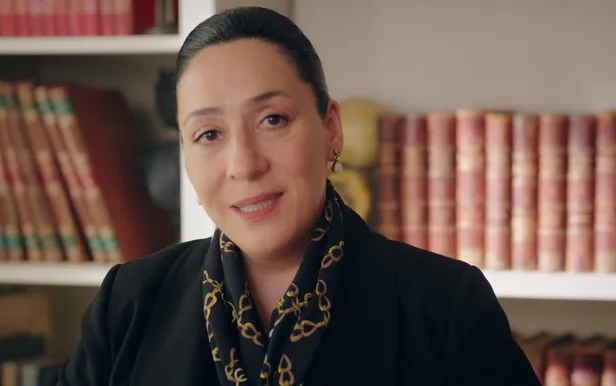 kirmizi-odadan-ayrilan-ayrilana-sahlanan-performansiyla-hatirlanacak-ardi-ardina-vedalar-sonrasi-1625943051181.jpg Şahlanan performansıyla anımsanacak! Kırmızı Oda'dan ayrılan ayrılana! Ardı ardına vedalar sonrası...-5