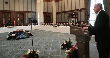 Başkan Erdoğan büyükşehir belediye başkanları ile buluştu