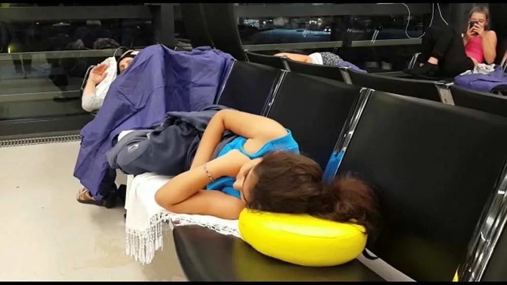 Viyana'da Türk yolculara 'Schengen' eziyeti-1