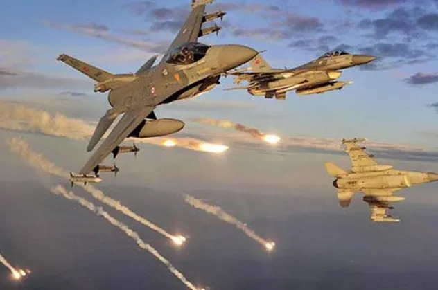 Irak'ın kuzeyine hava harekatı