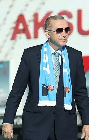 Başkan Erdoğan 1 yılda sayısız eser ve hizmete imza atarken, 6'lı masa bir adım ileri gidemedi! İşte 1 yılda yapılanların listesi...