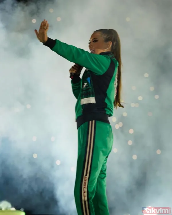 Aysu Baçeoğlu’ndan Demet Akalın’a sert çıkış! “Samimiyetsizliğin 10 numara!” deyip topa tuttu - 6