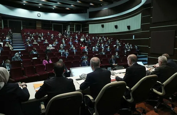 AK Parti MKYK toplantısında Rusya-Ukrayna Savaşı masaya yatırıldı! Türkiye'nin izlediği arabulucu politika anketlere olumlu yansıdı-2