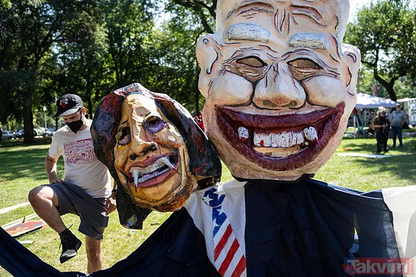 Kamala Harris'in adaylığını ilan edeceği Demokrat Parti Kongresi'nde yüzlerce Filistin destekçisi protesto düzenledi - 5