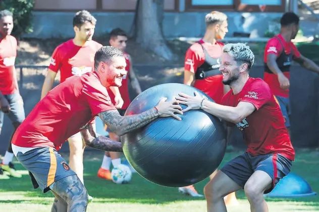 Galatasaray sadece masada değil, kasada da çok önemli bir transfer başarısına imza attı