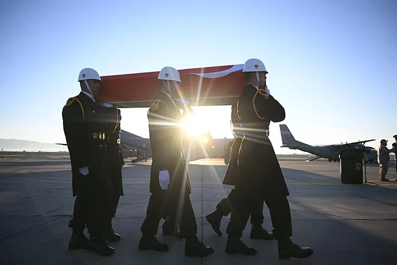 MÜRTED'DE ASKERİ TÖREN-3