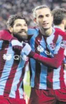 Trabzon 411 dakikadır kalesini kapattı