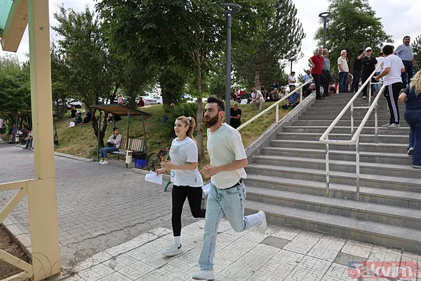 KPSS'de yine aynı manzara: Geç kalanlar koşarak yetişmeye çalıştı - 10