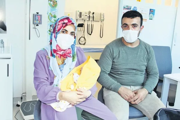 Karısını falçata ile yaralayan zanlının avukatı “Bu basit bir yaralama, tahliye olsun” dedi (Güncel haberler)-15