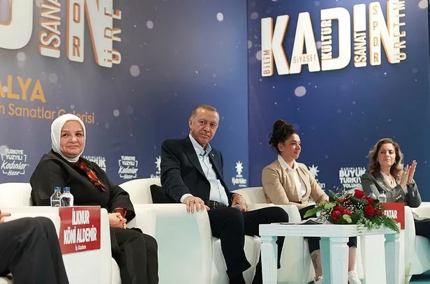 baskan-erdogandan-kadinlarla-buyuk-turkiye-yolunda-programinda-onemli-aciklamalar-1673205823257.jpeg